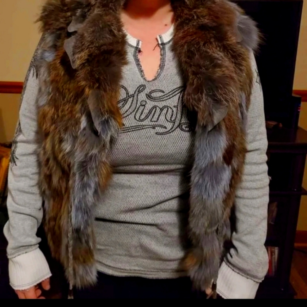 RABBIT FOX SUEDE FUR VEST